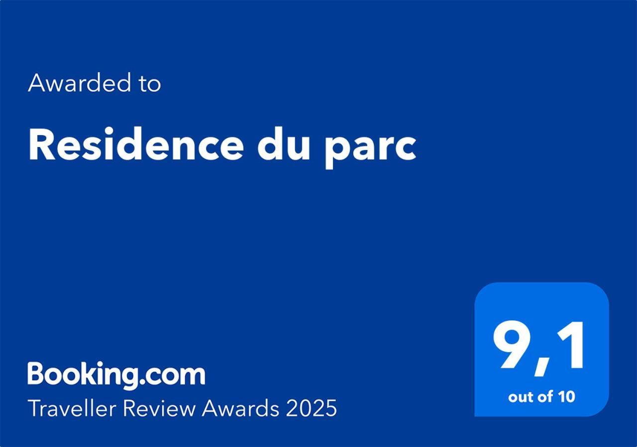Du Parc Apartment *